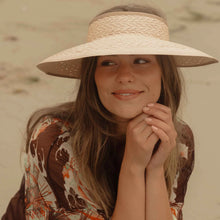 Freya Redwood Visor in Peach