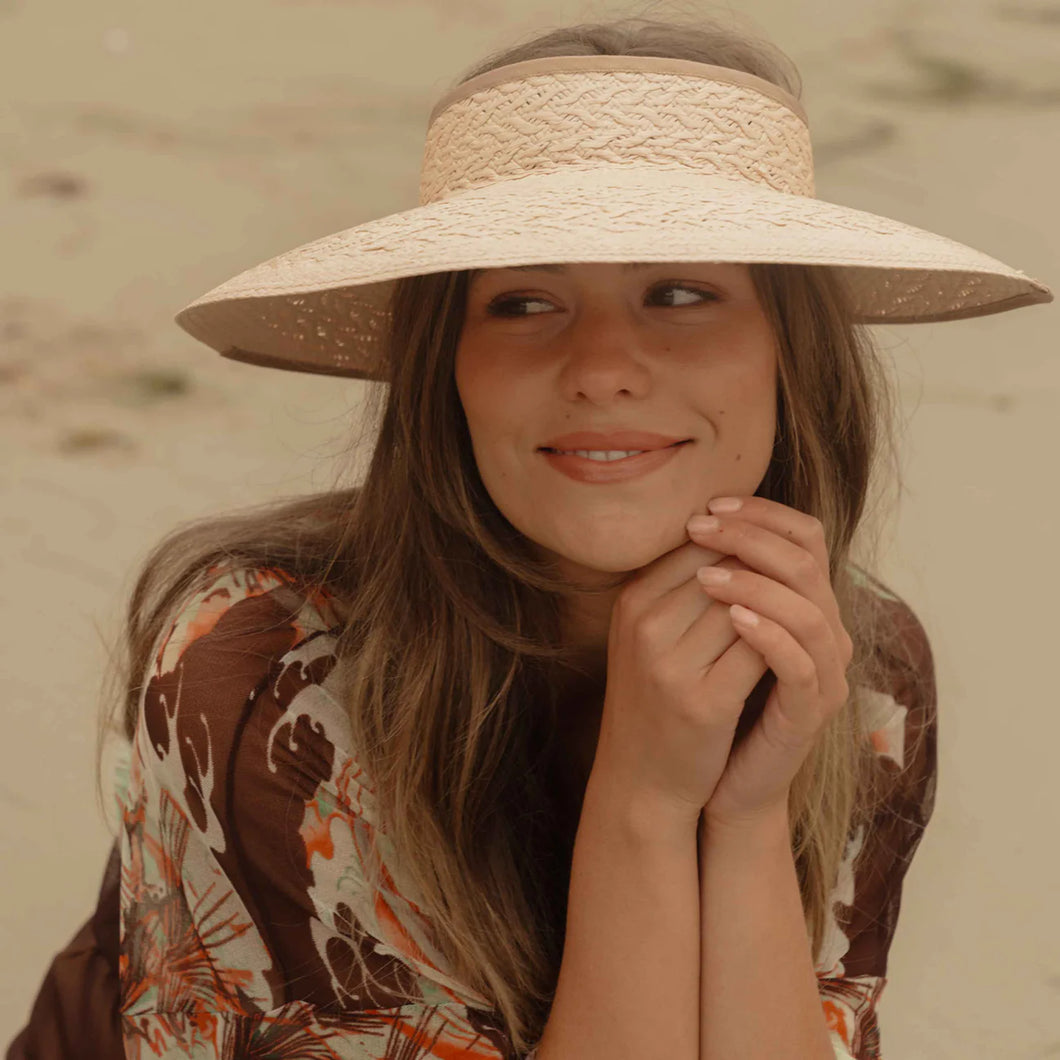 Freya Redwood Visor in Peach