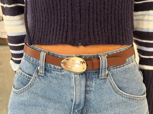 Streets Ahead Belt Gold Oval in Cognac