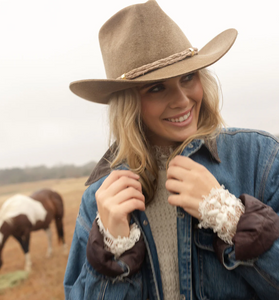 Freya Myrtle Hat in Flecked Almond