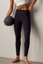Never Better Legging in Black