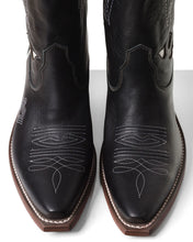 Besita Sunny Boots